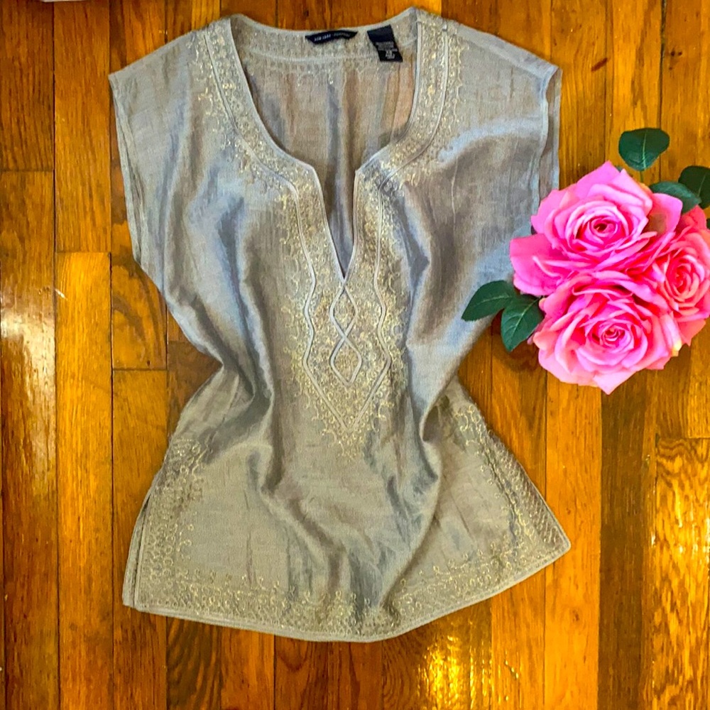 New York & Company Sheer Embroidered Tunic Top XS